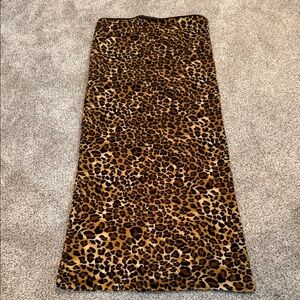 Chic Leopard Print Body Pillow Cover